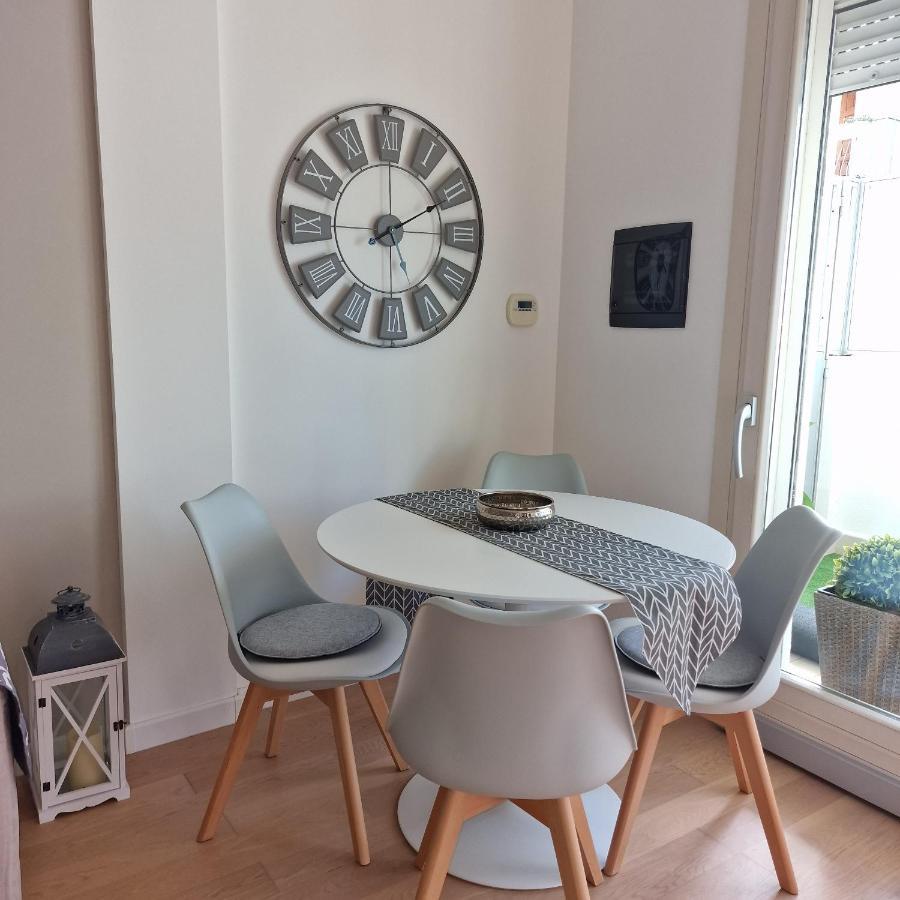 Ferienwohnung Nora Pula Exterior foto